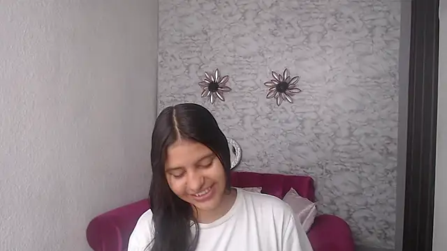 Evagirl69 online show from September 30, 2025, 6:14 pm