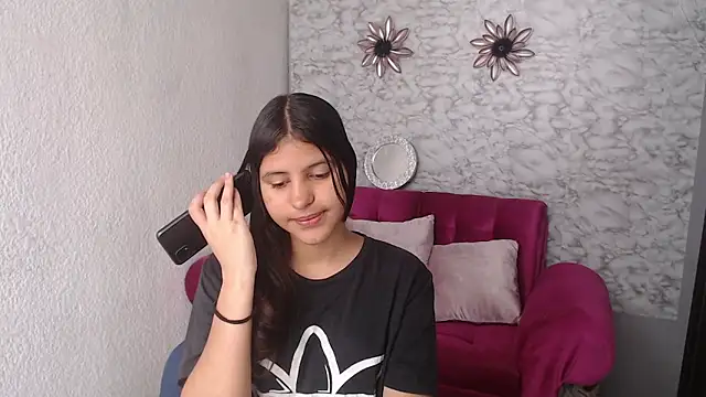 Evagirl69 online show from September 10, 2025, 6:07 pm