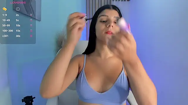 PauliinaBelle  online show from October 13, 2025, 12:18 pm