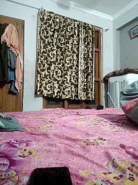 vardh033 online show from February 9, 2026, 11:47 pm