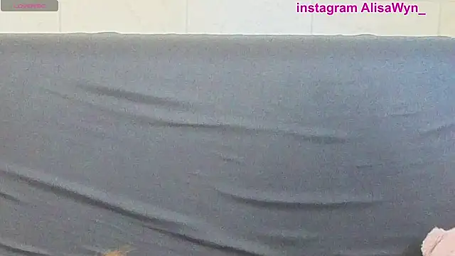 AlisaWyn online show from September 20, 2025, 10:09 am