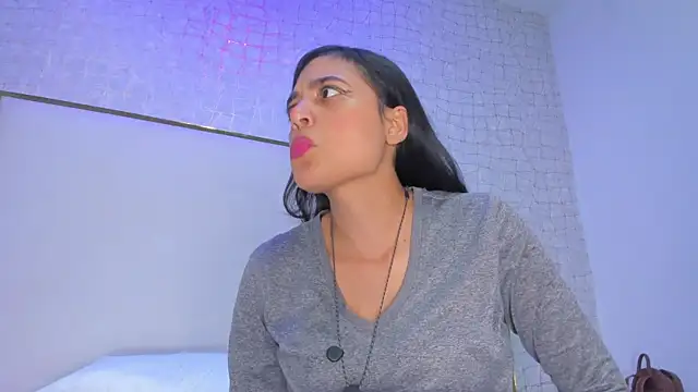 thalia888  online show from March 19, 2026, 7:03 pm