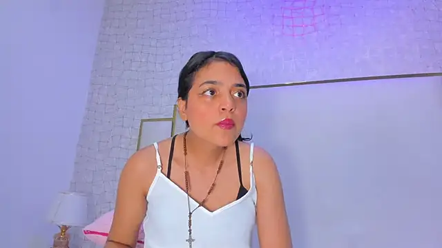 thalia888  online show from April 14, 2026, 7:08 pm