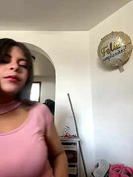 MiaCollinssx online show from September 21, 2025, 3:50 pm