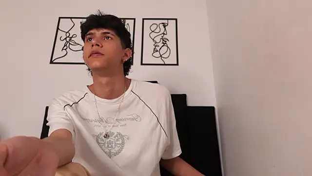 alexmark  online show from March 10, 2026, 7:18 pm