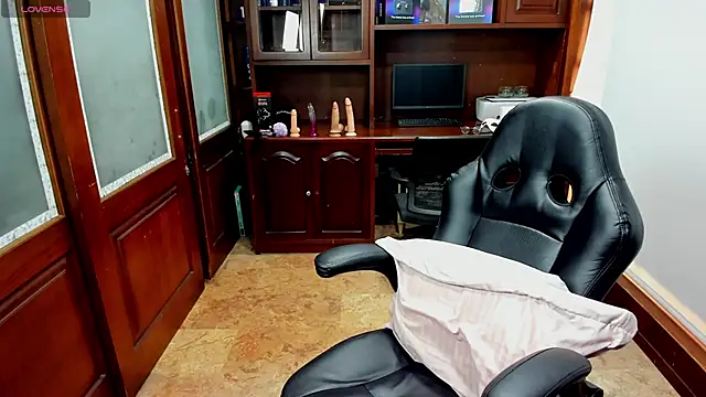 SexyRachel  online show from November 23, 2025, 12:04 pm