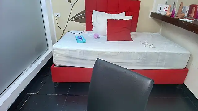 SexyRachel  online show from September 19, 2025, 12:42 pm