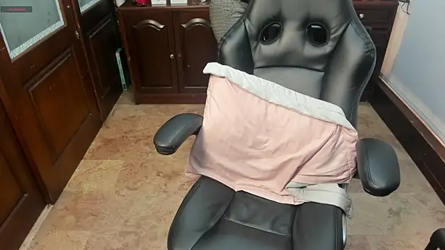 SexyRachel  online show from October 30, 2025, 12:25 pm