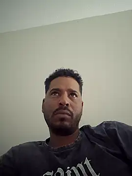 Danypeluche online show from November 11, 2025, 7:14 am