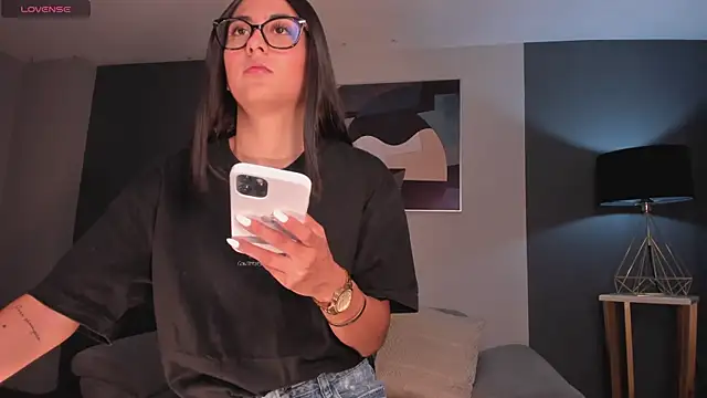 Snapshot of BonnyRose chatting on November 14, 2025, 7:50 pm BonnyRose online show from November 14, 2025, 7:50 pm