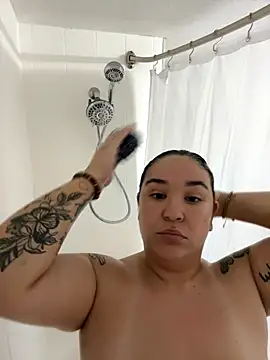 marcylove online show from September 8, 2025, 2:38 pm