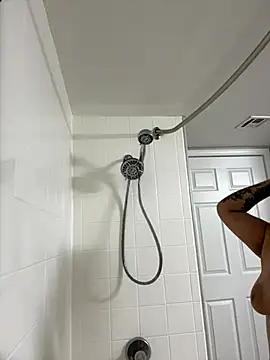 marcylove online show from October 13, 2025, 3:30 am