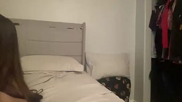 marcylove online show from September 17, 2025, 8:11 pm