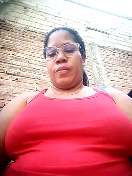 Big ass submissive online show from November 17, 2025, 7:40 pm