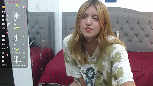 Eilish hall online show from November 27, 2025, 10:54 pm