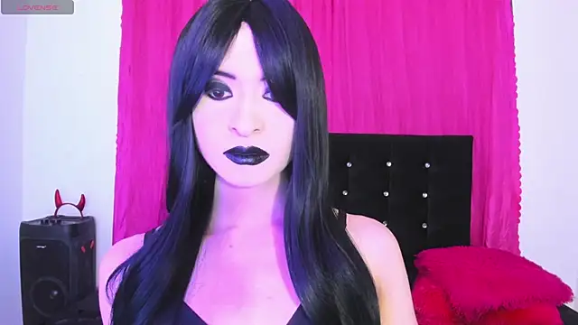 Snapshot of cutenaked_8 chatting on August 10, 2026, 12:06 am cutenaked 8 online show from August 10, 2026, 12:06 am