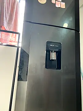 evelyn 1702 online show from October 31, 2025, 9:22 pm