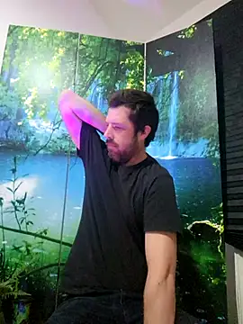 welcome-to-the-jungle online show from July 1, 2026, 8:20 pm