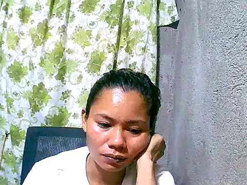 Snapshot of Sweeetgurll chatting on September 17, 2025, 8:16 am Sweeetgurll online show from September 17, 2025, 8:16 am