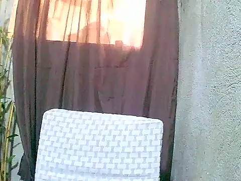 Sweeetgurll online show from February 12, 2026, 6:13 am