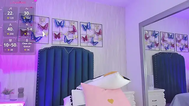 Alison Carde05 online show from July 17, 2026, 7:00 pm