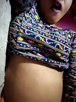 Snapshot of Monika_thakurr chatting on June 13, 2026, 2:59 pm Monika thakurr online show from June 13, 2026, 2:59 pm