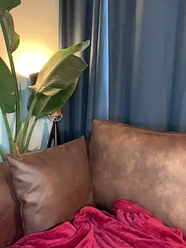 Canneela online show from October 2, 2025, 3:15 pm