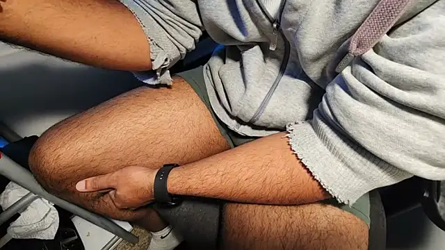 catt18 online show from October 17, 2025, 4:09 pm