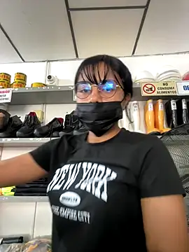 Kyra  Rose online show from November 29, 2025, 9:26 pm