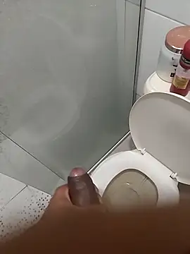 safadomoreno online show from October 7, 2025, 6:03 am