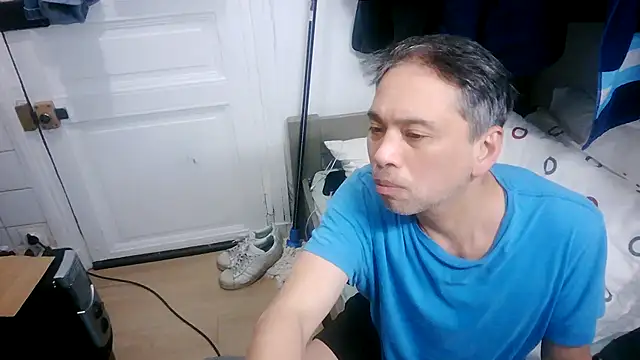 Snapshot of masculado69 chatting on December 4, 2025, 3:11 pm masculado69 online show from December 4, 2025, 3:11 pm