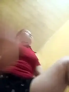 Snapshot of Milan6789 chatting on October 17, 2025, 1:02 pm Milan6789 online show from October 17, 2025, 1:02 pm