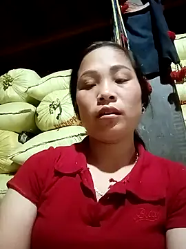 Snapshot of Milan6789 chatting on October 31, 2025, 11:33 pm Milan6789 online show from October 31, 2025, 11:33 pm