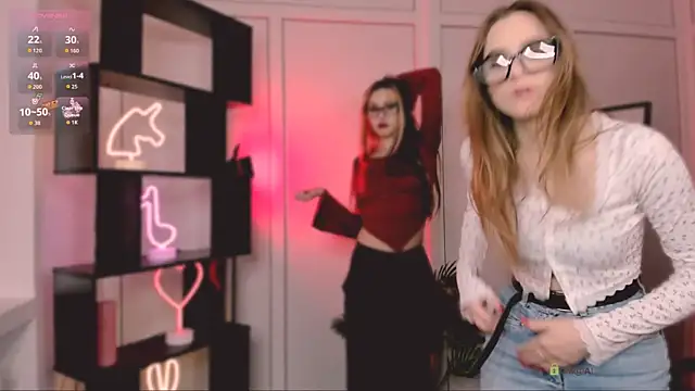 luna tin online show from October 18, 2025, 11:45 am