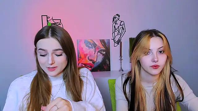 Snapshot of aria_moo chatting on October 4, 2025, 7:04 pm aria moo online show from October 4, 2025, 7:04 pm