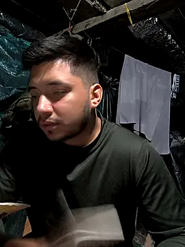 lamejorpene online show from February 16, 2026, 2:54 am