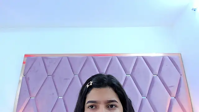 MaskedGirl  online show from October 2, 2025, 11:46 am