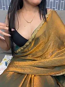 Snapshot of Riya-6969 chatting on June 5, 2026, 5:51 pm Riya-6969 online show from June 5, 2026, 5:51 pm
