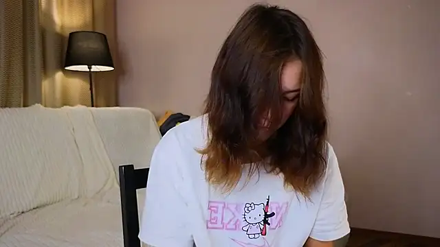 Snapshot of BritniBers chatting on September 10, 2025, 4:06 pm BritniBers online show from September 10, 2025, 4:06 pm