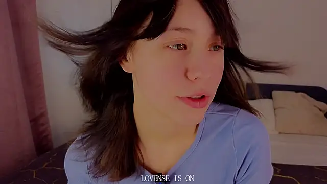 Snapshot of BritniBers chatting on November 26, 2025, 1:49 am BritniBers online show from November 26, 2025, 1:49 am