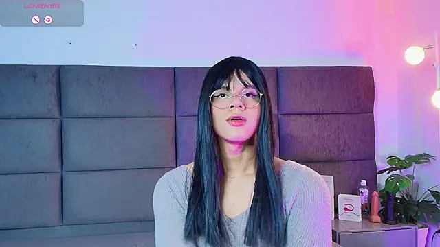 Slenna Moon online show from January 6, 2026, 2:59 am