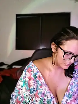 AuroraChest online show from February 19, 2026, 1:08 pm