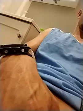 rosembertg online show from September 28, 2025, 9:33 pm