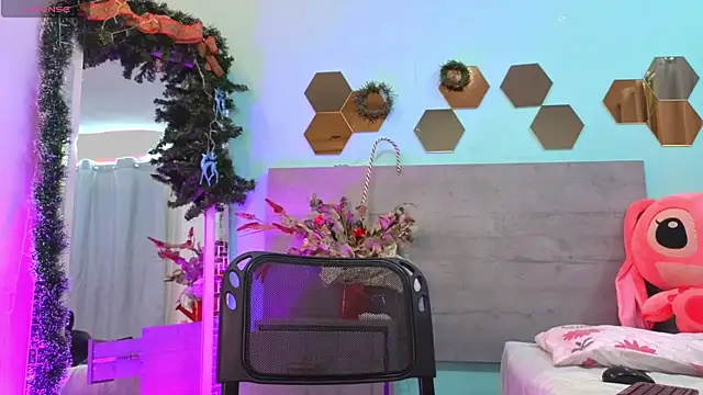 Paulina Sodi online show from December 19, 2025, 7:27 pm