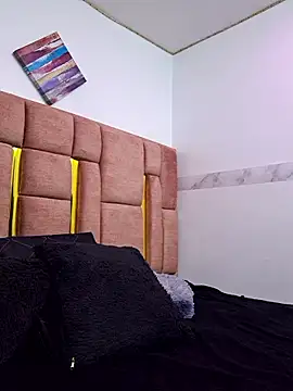 KENDALL ART online show from January 9, 2026, 3:57 am