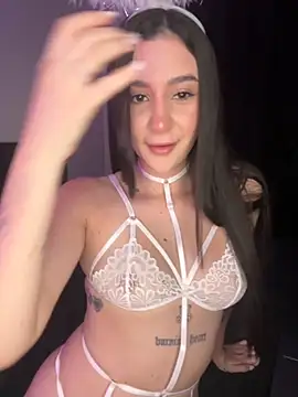 dinexzsummer online show from October 16, 2025, 3:48 am