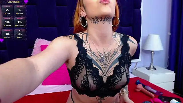 antonellabrith online show from September 12, 2025, 7:13 pm