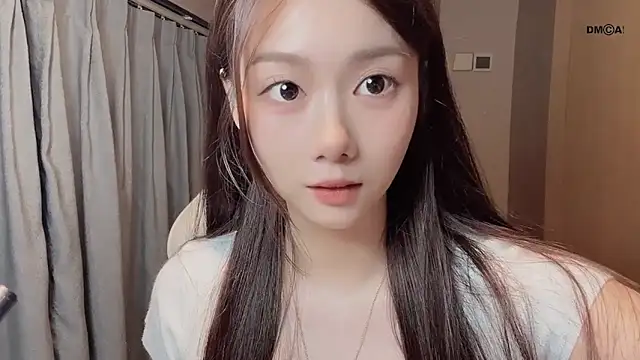 Makinghappymyself  online show from December 1, 2025, 12:28 pm