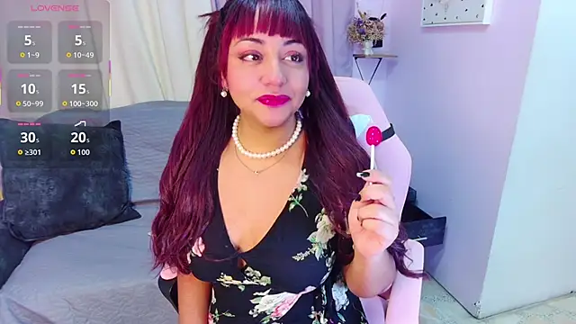 DaniniAnderson online show from October 13, 2025, 3:30 am