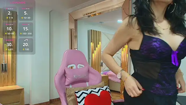 allie pearl online show from September 24, 2025, 12:00 pm